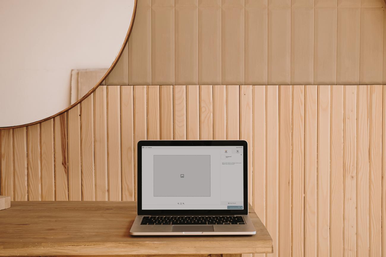Laptop on table open the to the Truly Engaging design studio