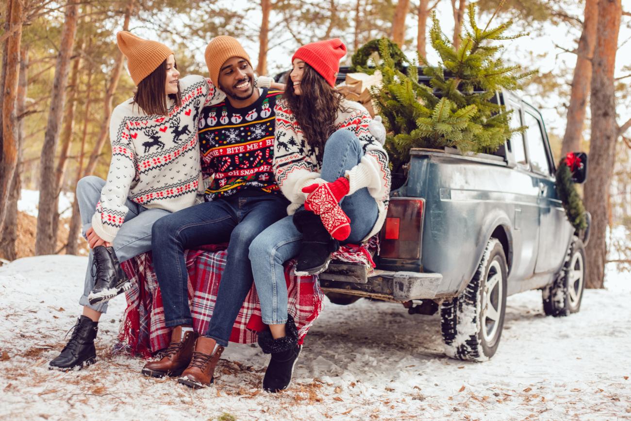 Christmas Card Picture with family on tailgate of a truck