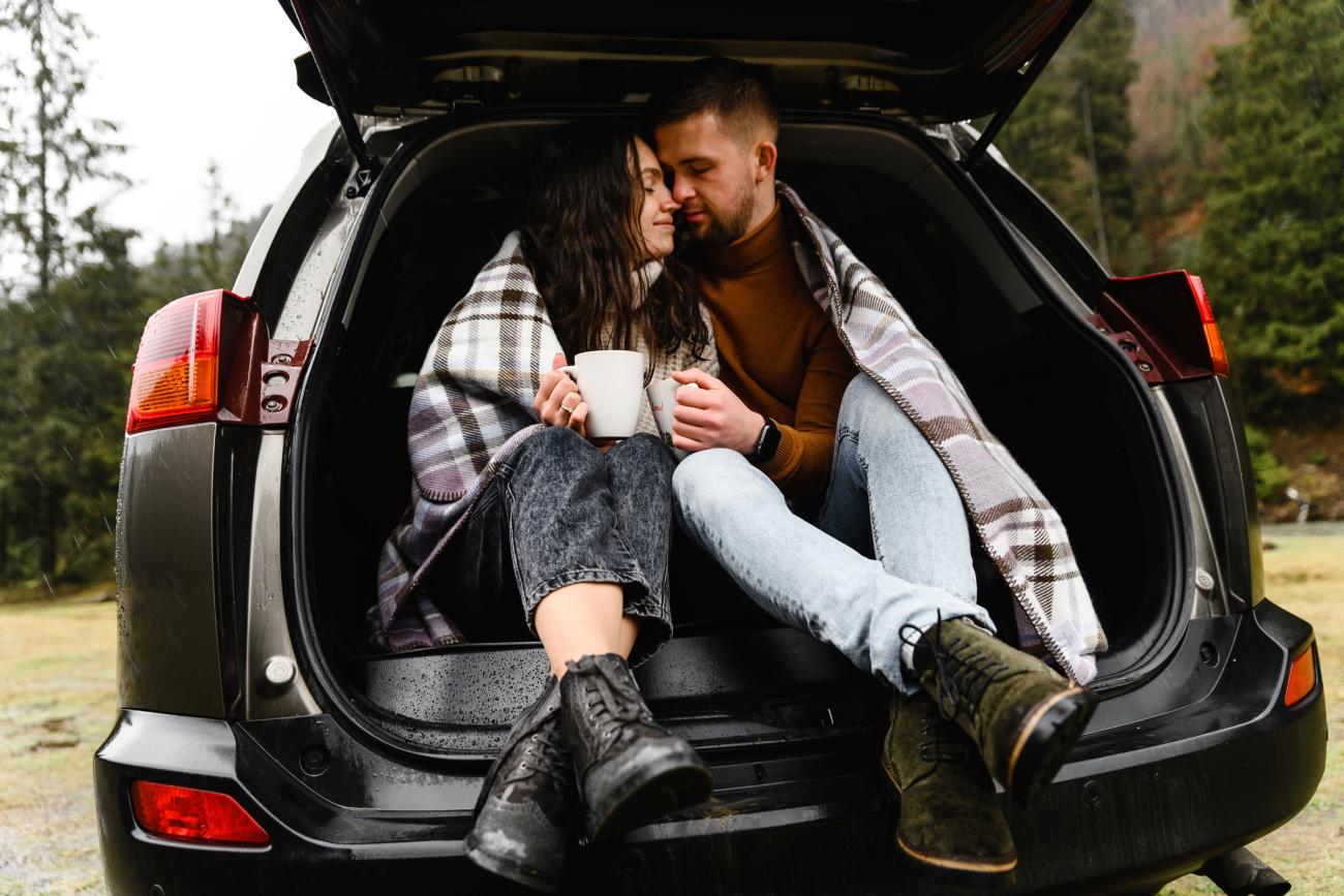 Engagement Photo Idea Cozy in the Car