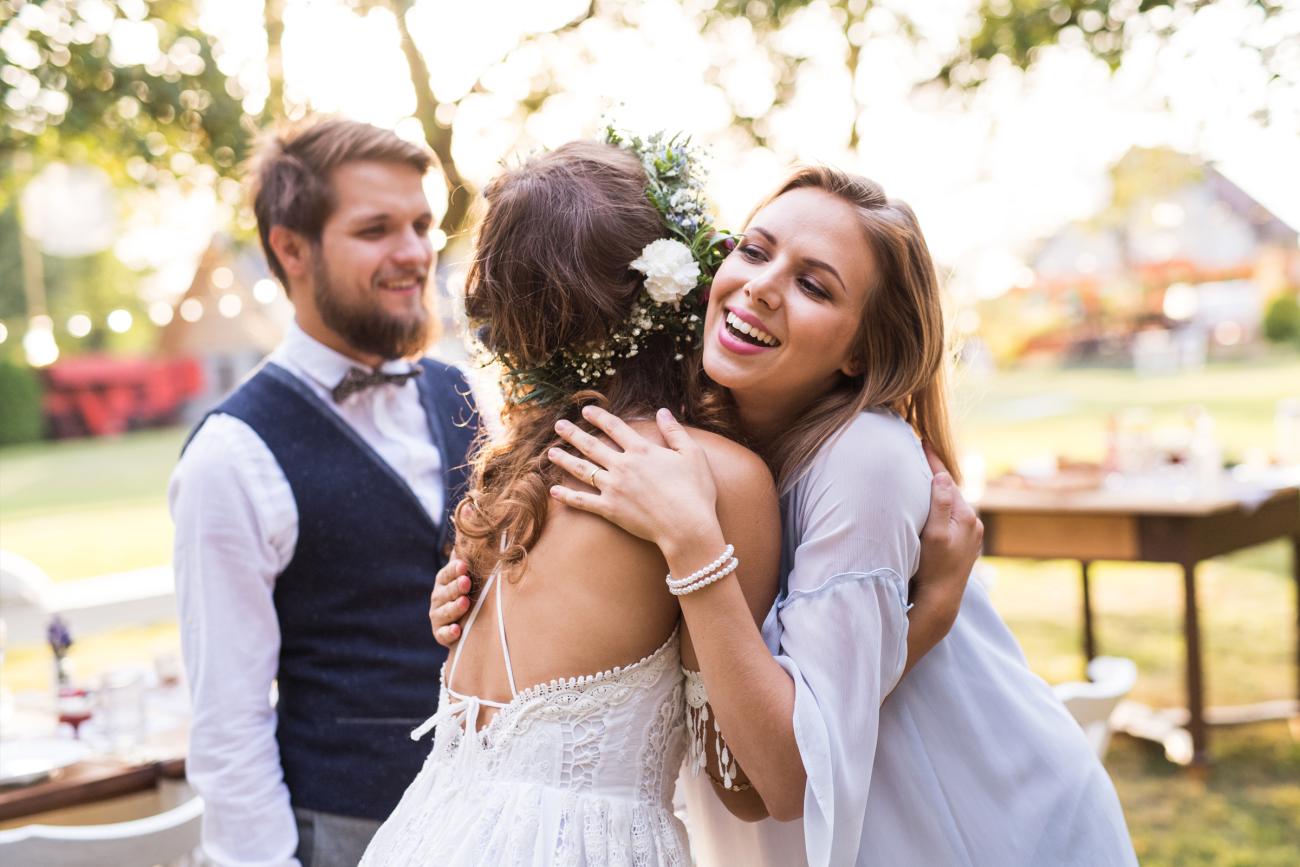 Bridesmaid & Groomsman Role The Third Wheel