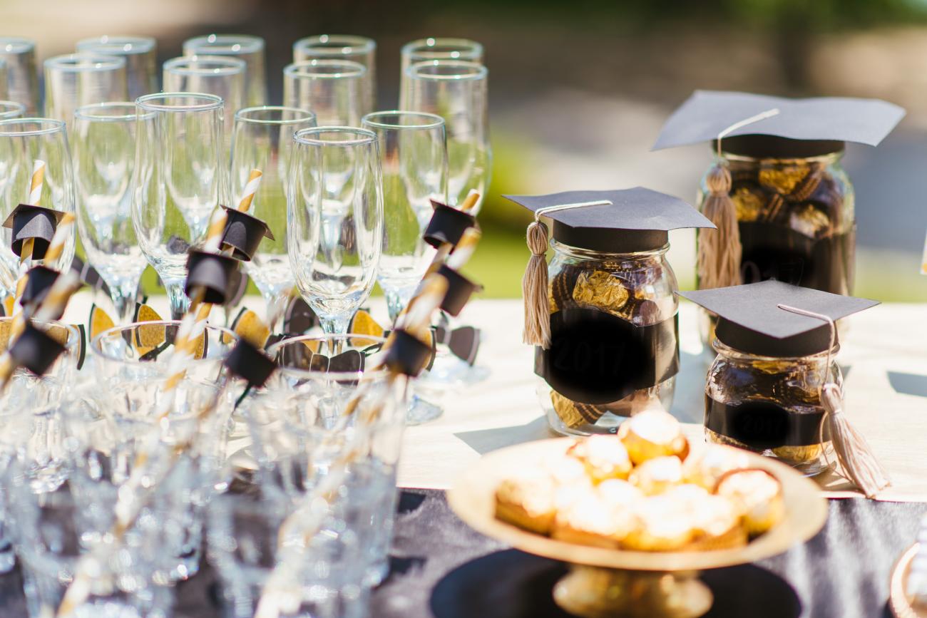 Graduation Party Theme Chic and Timeless