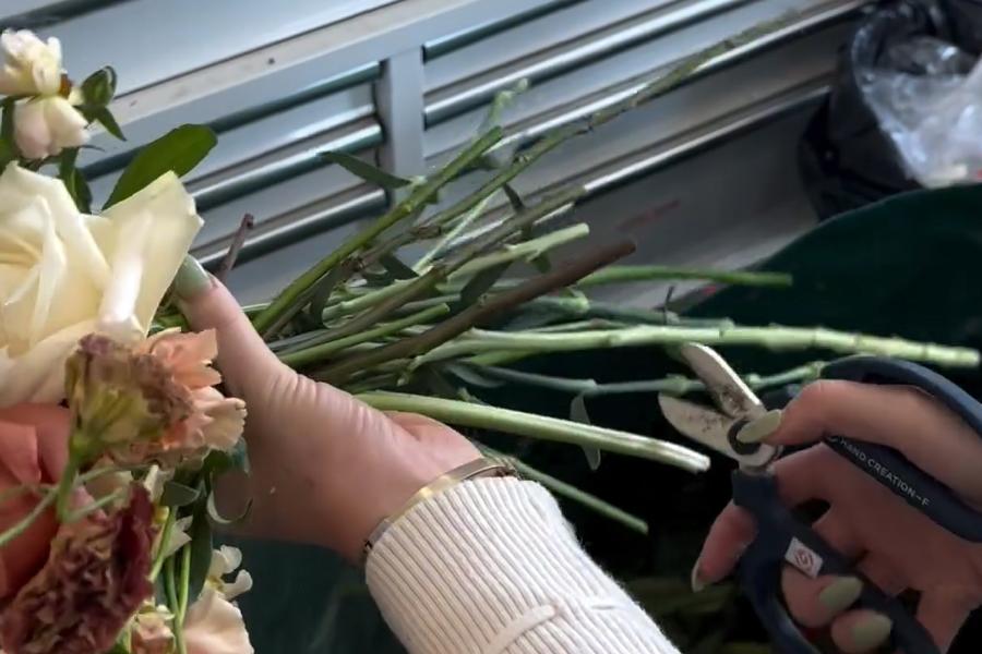 Finish off the stems for your bouquet