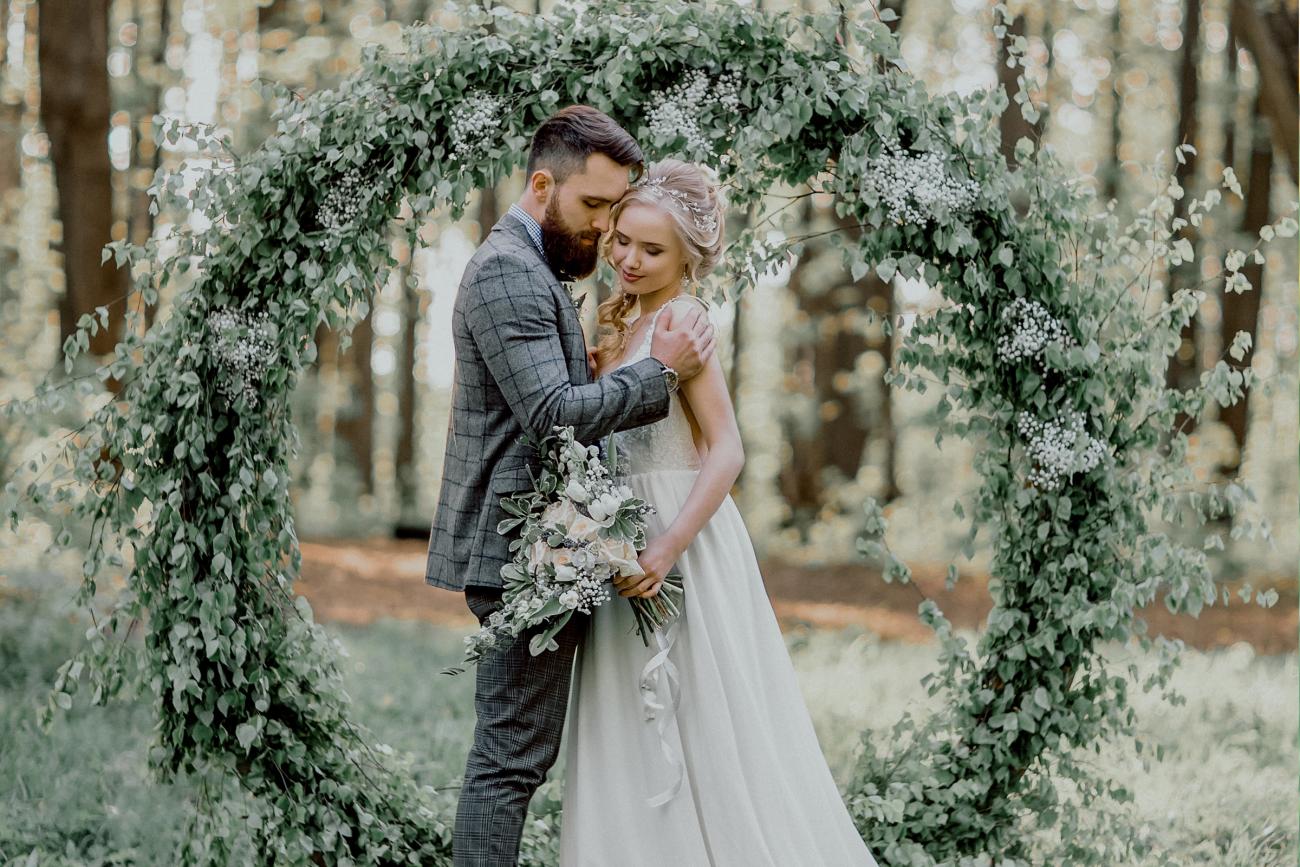 Classic Wildflower Wedding Arch
