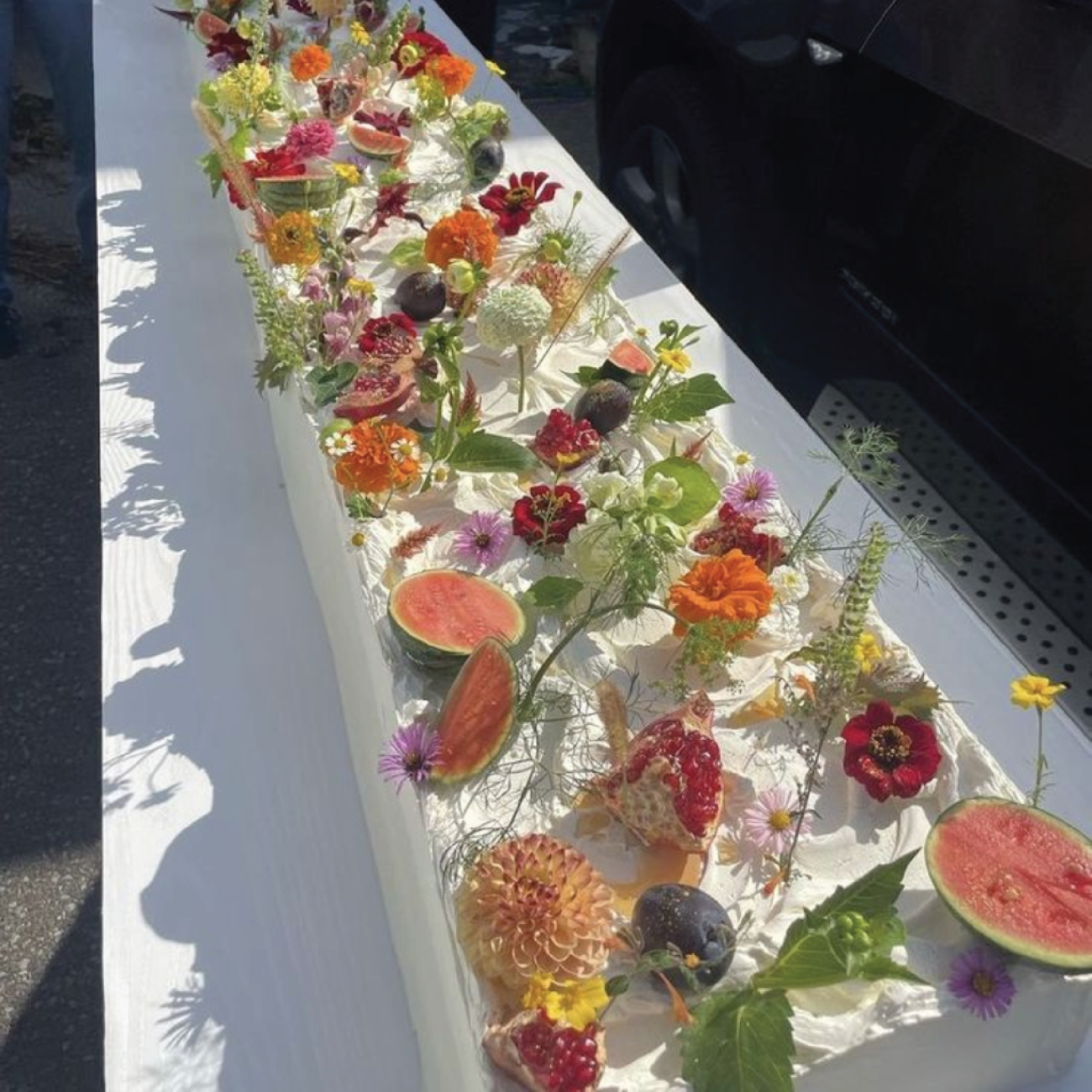 Rectangle Wedding Cake with Fruits