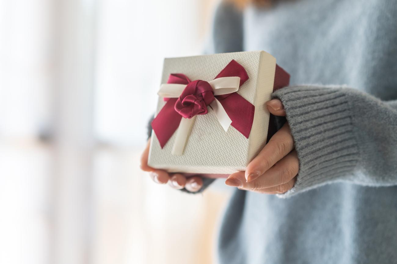 Bridesmaid Proposal Gift - Finishing Touches