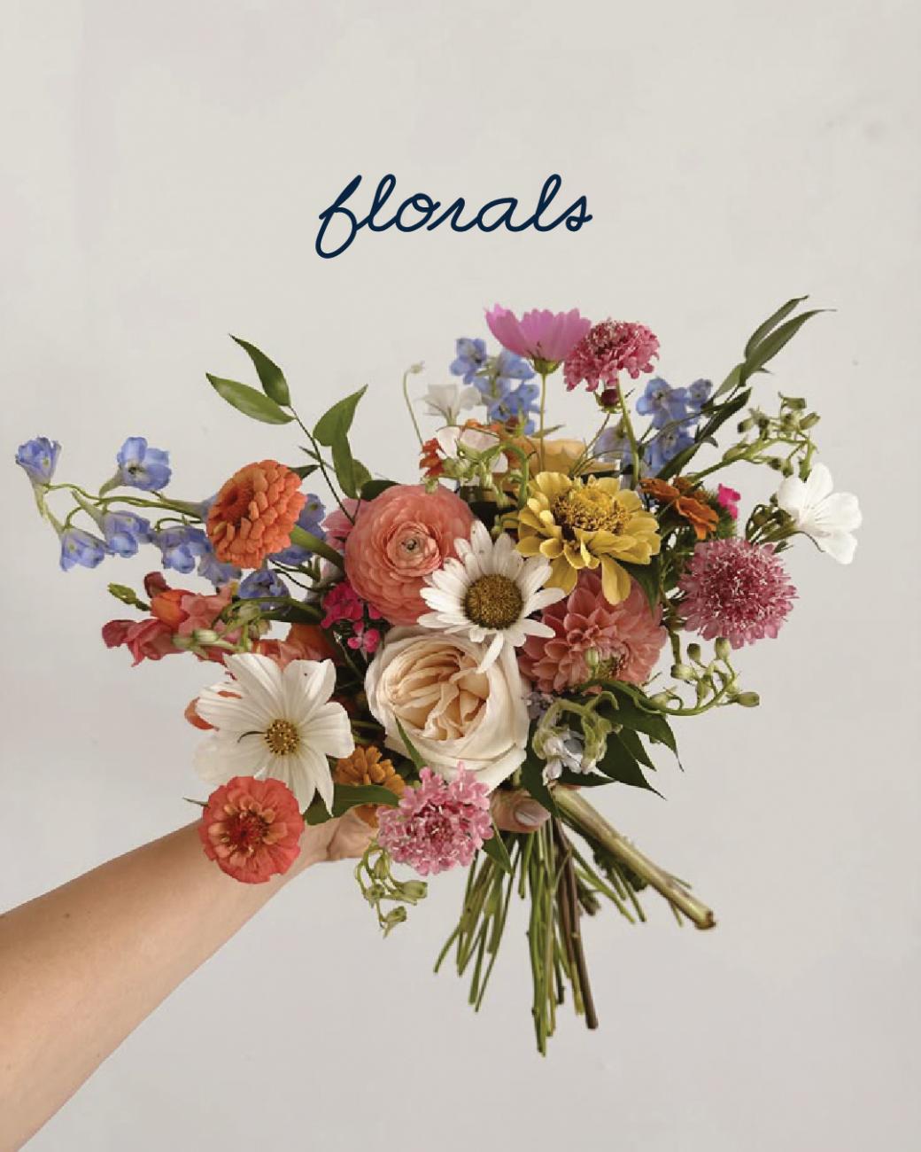 Late August Summer Wedding Florals