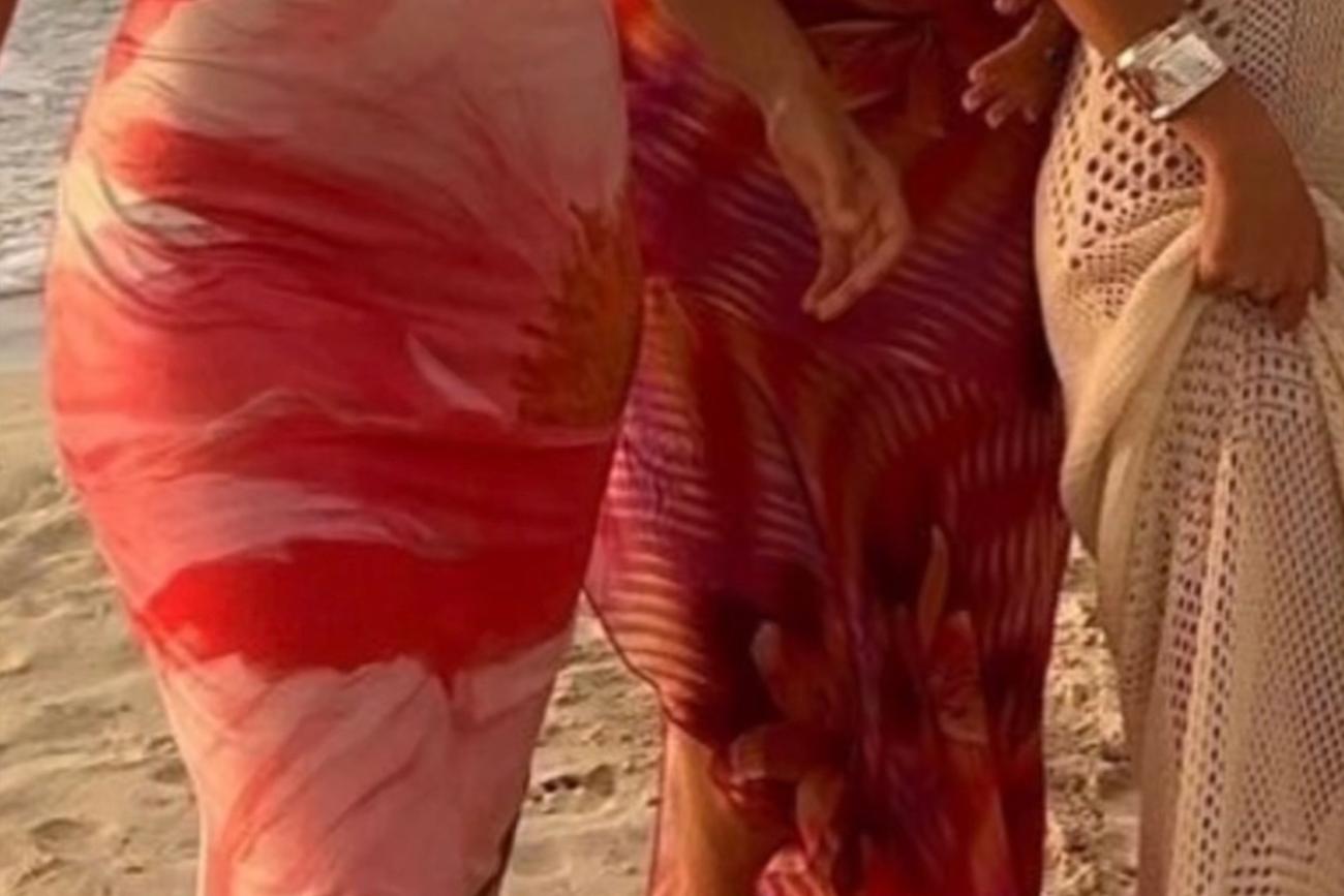 Bachelorette Theme Seashells & Wedding Bells - Dress like a Sea Goddess