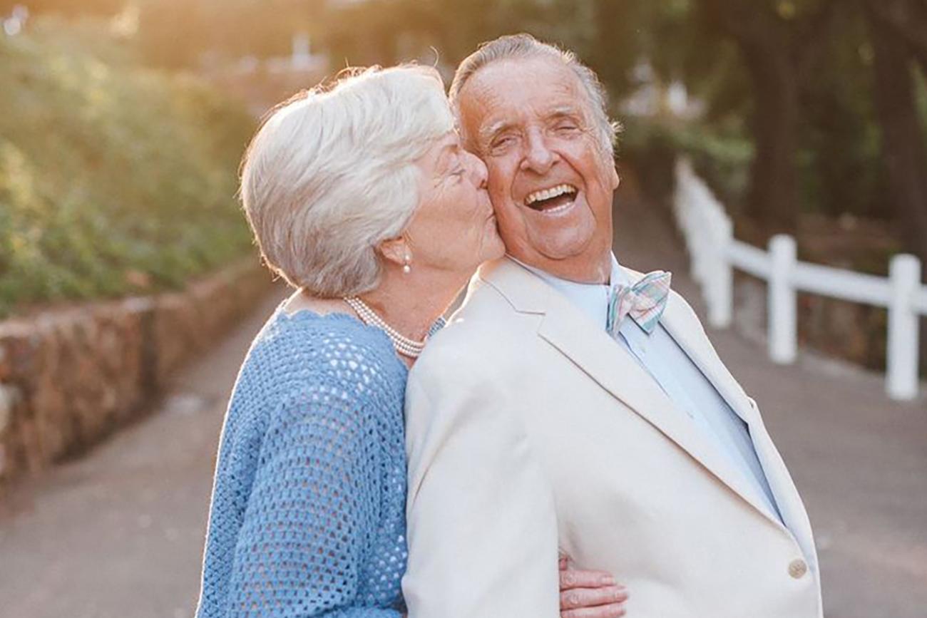 Anniversary Photos - kiss on the cheek