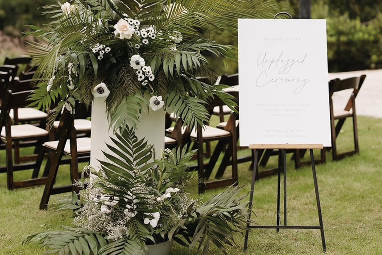 Green Wedding Unplugged Ceremony Sign