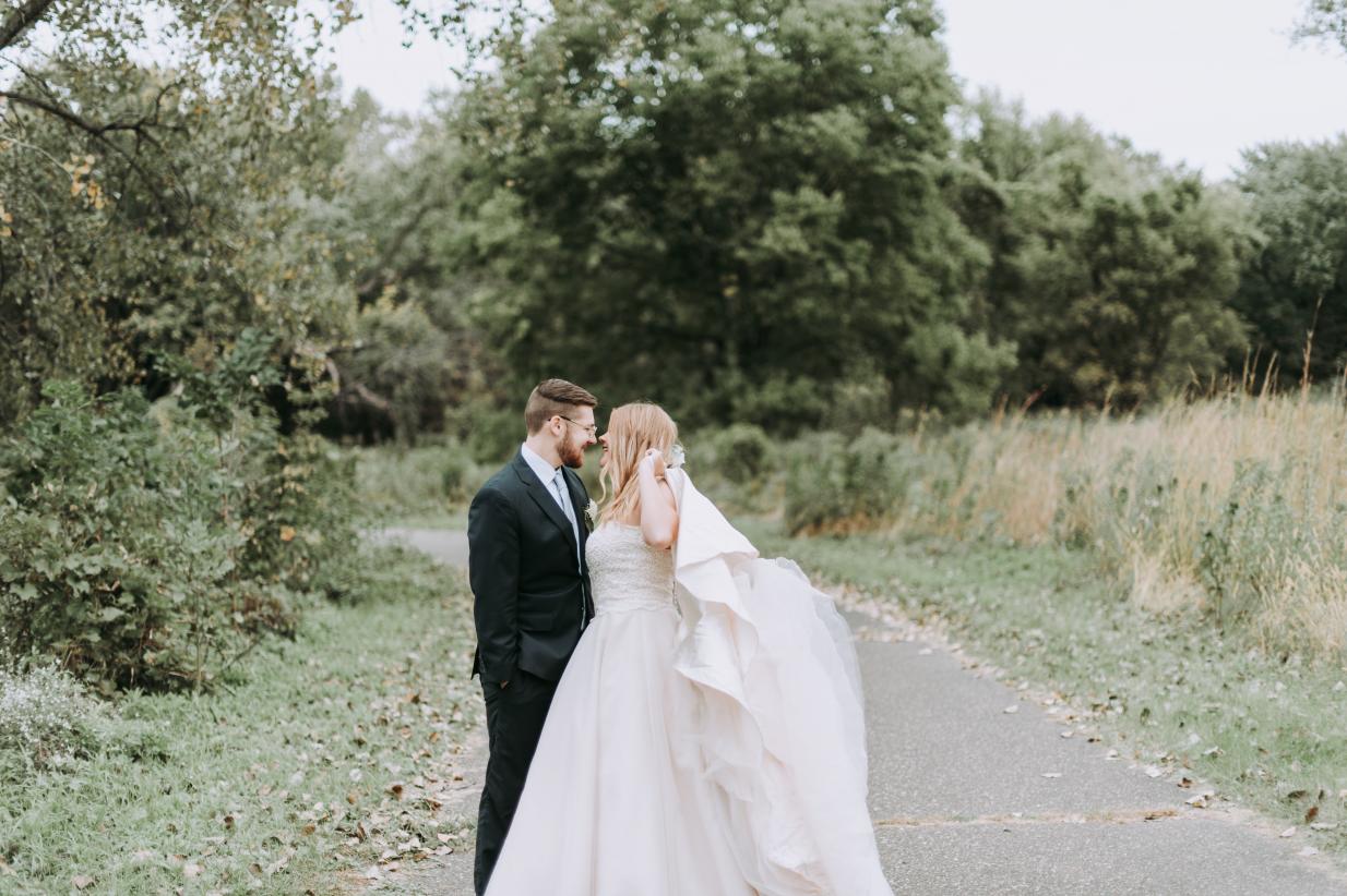 9 Tips for Compromising on Wedding Planning
