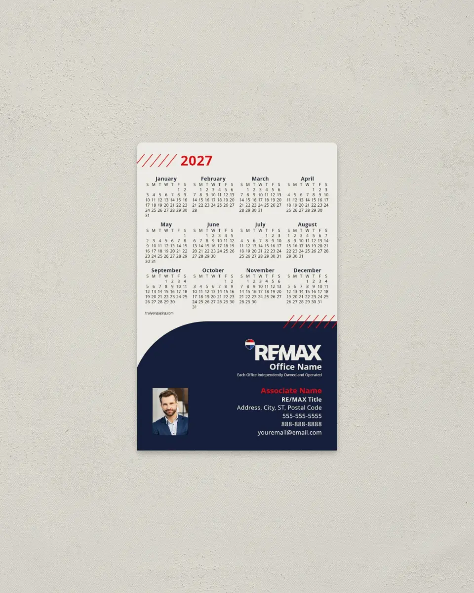 This is a 3.7" x 5.7" REMAX Calendar called REMAX Arched Agent printed in full color with a Standard Gloss finish