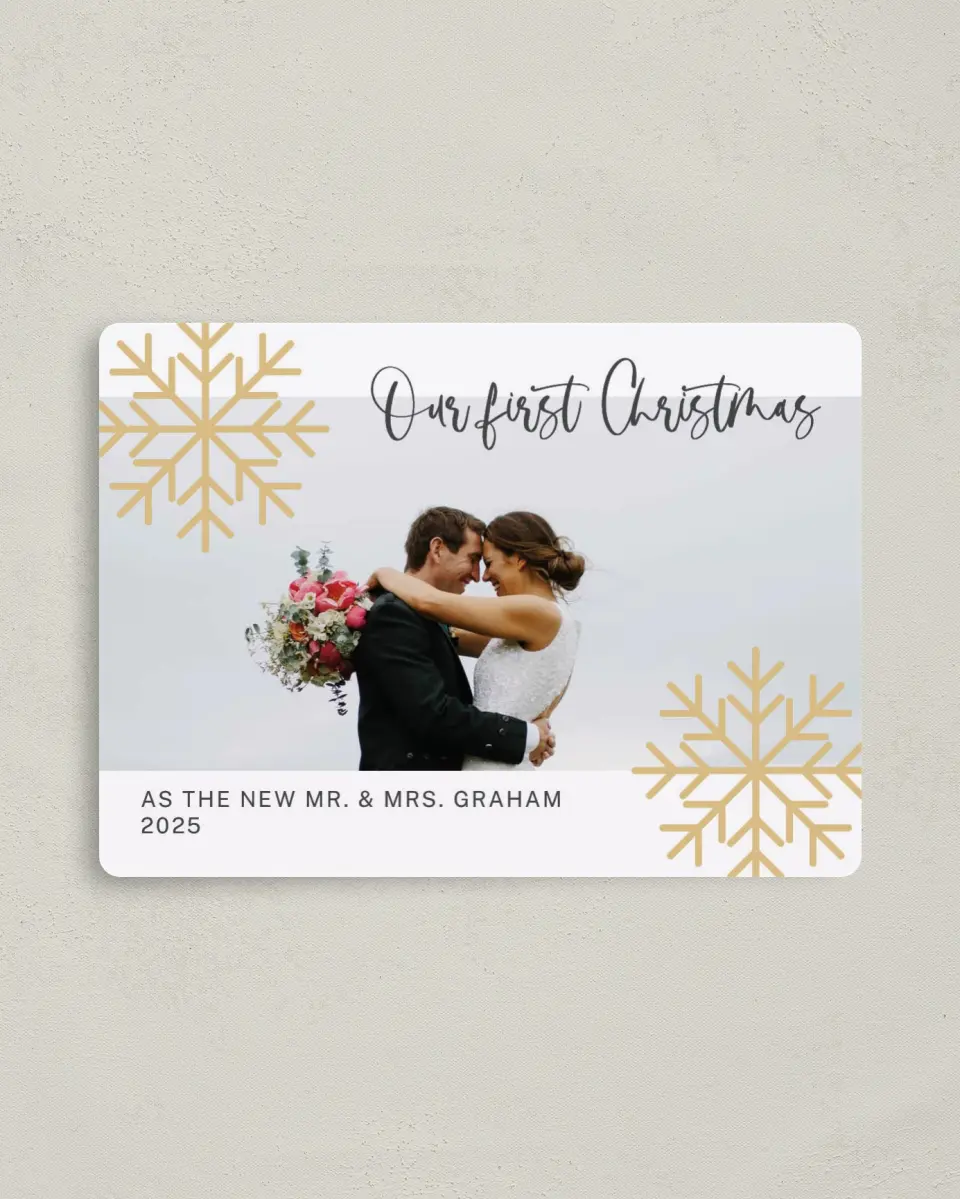 This is a 4" x 5½" Christmas Card called Simply Snowy printed in full color with Gold foil and a Luxe Satin finish
