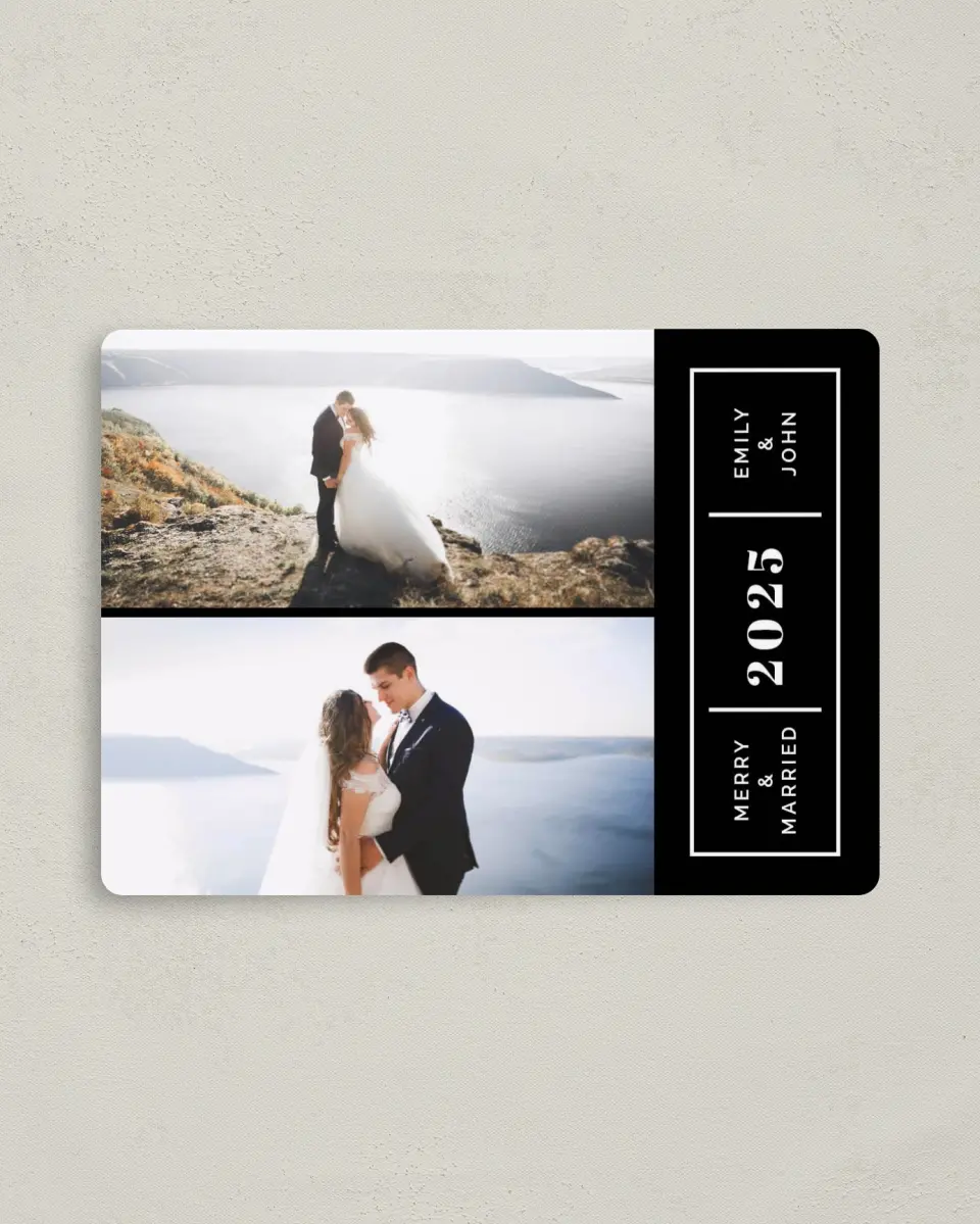 This is a 4" x 5½" Christmas Card called Bold Year printed in full color with a Luxe Satin finish