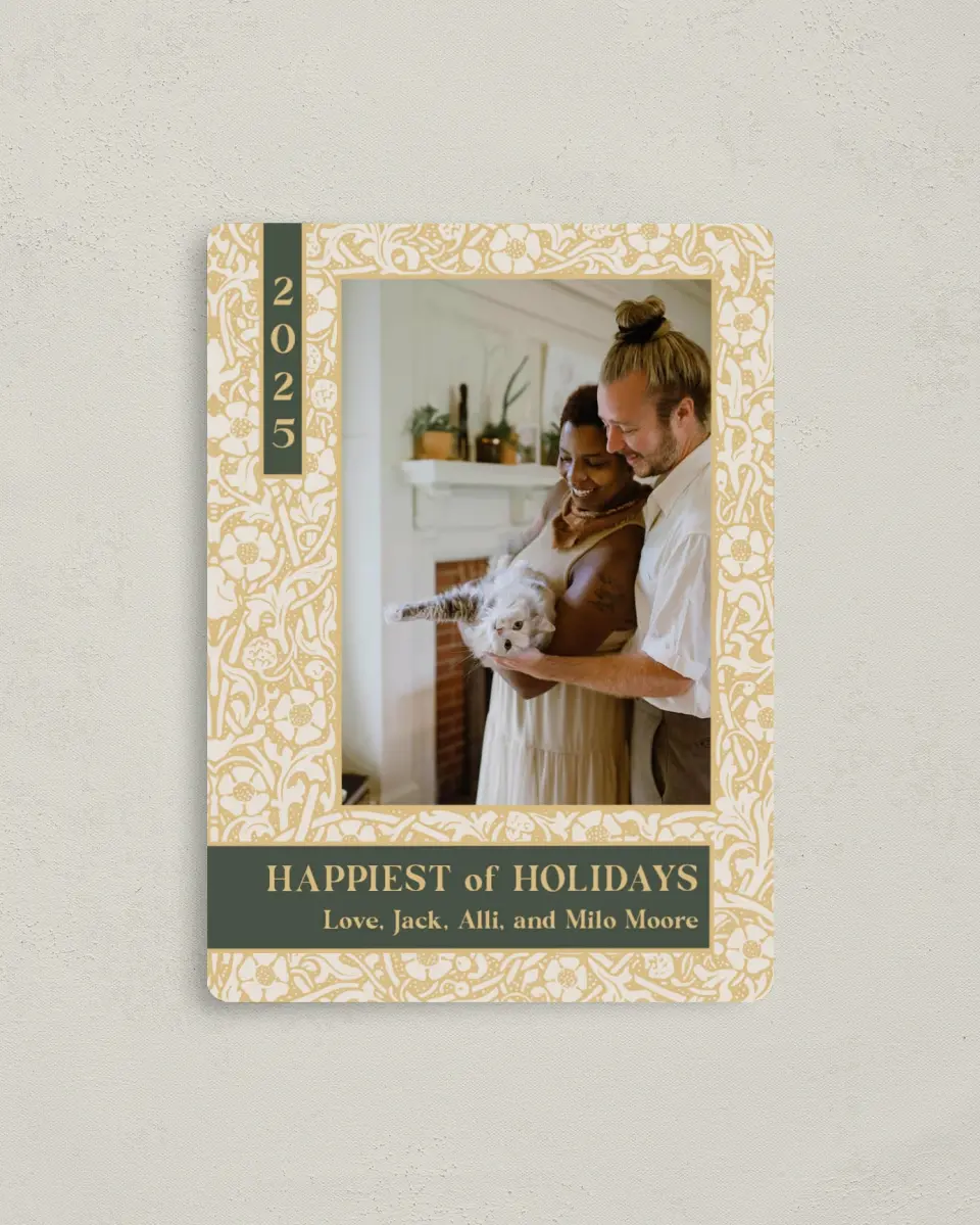 This is a 4" x 5½" Christmas Card called Holiday Reverie printed in full color with a Luxe Satin finish
