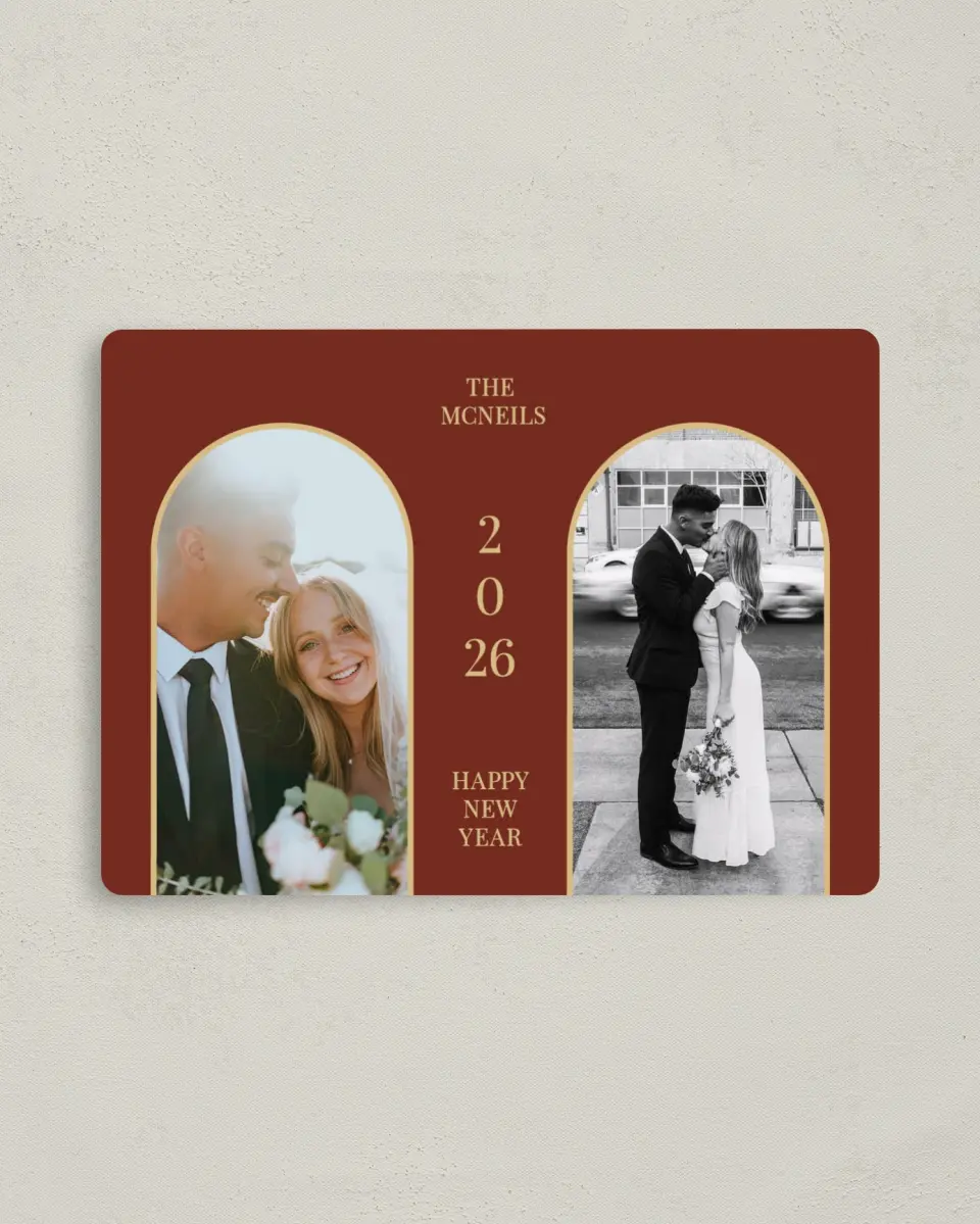 This is a 4" x 5½" Christmas Card called Coupled Curve printed in full color with Silver foil and a Luxe Satin finish