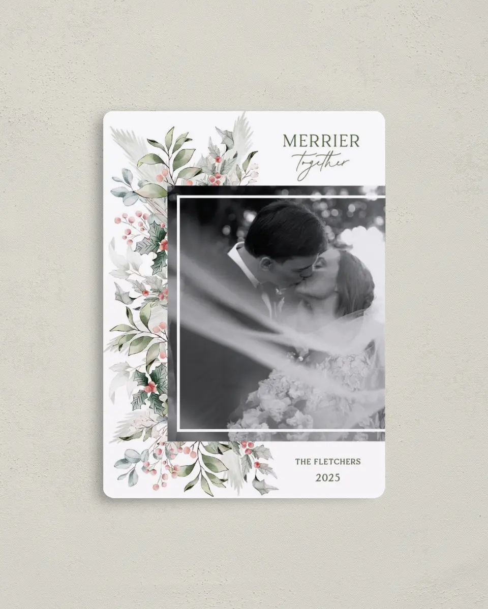 This is a 4" x 5½" Christmas Card called Merry Mistletoe printed in full color with a Luxe Satin finish