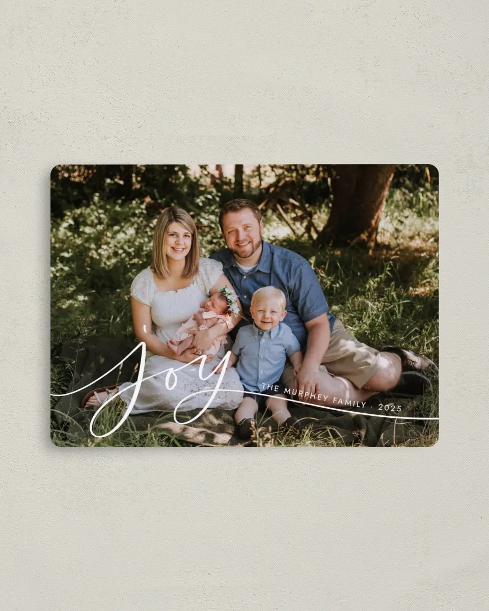 This is a 4" x 5½" Christmas Card called Extending Joy printed in full color with Gold foil and a Luxe Satin finish