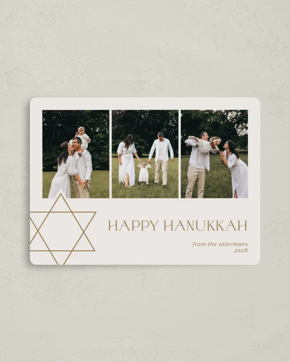 This is a 4" x 5½" Magnetic Christmas Card called Golden Starlight printed in full color with a Luxe Satin finish