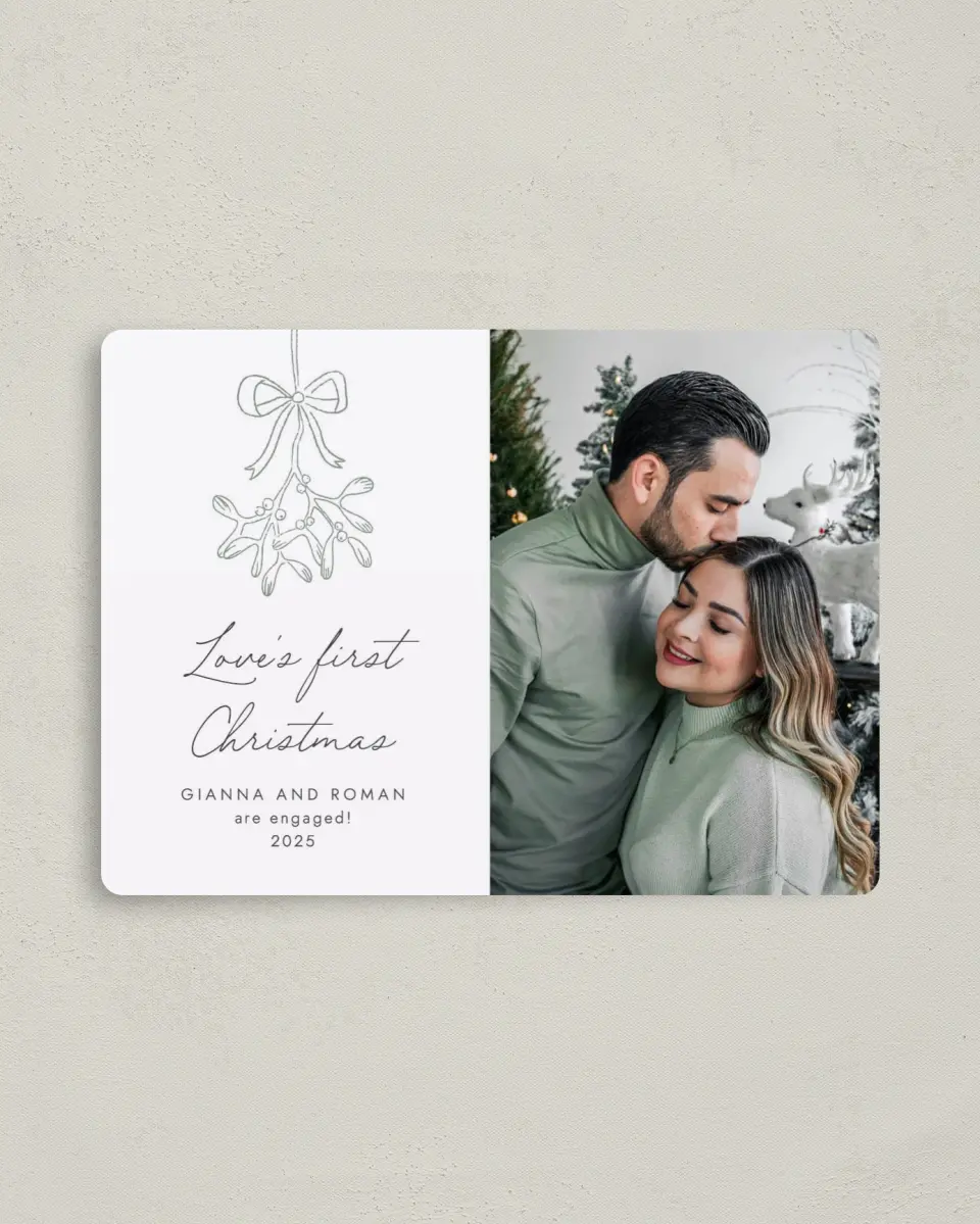This is a 4" x 5½" Christmas Card called Mistletoe Magic printed in full color with a Luxe Satin finish