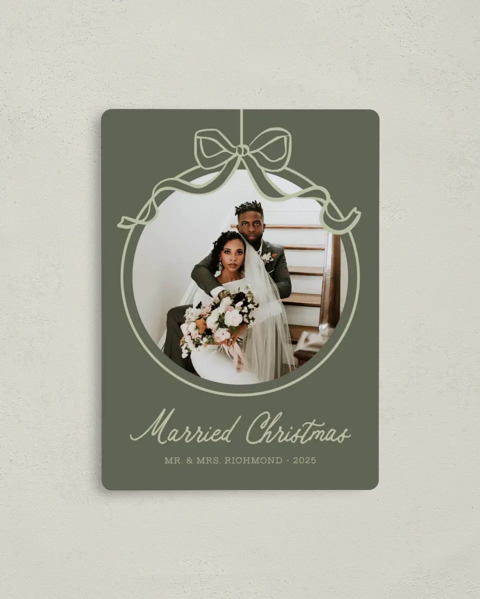 This is a 4" x 5½" Christmas Card called Adorned Ornament printed in full color with a Luxe Satin finish