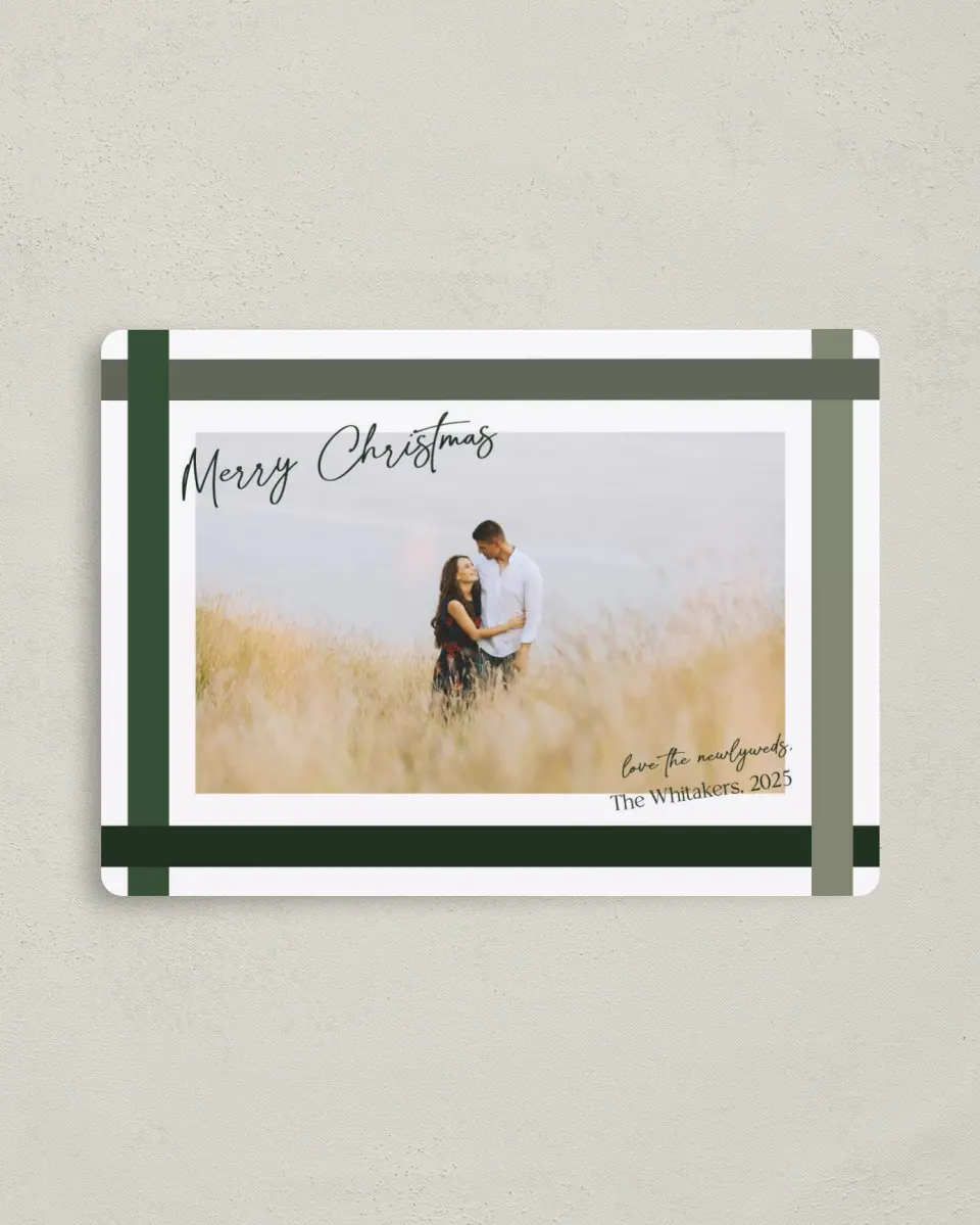 This is a 4" x 5½" Christmas Card called Holiday Love printed in full color with Gold foil and a Luxe Satin finish