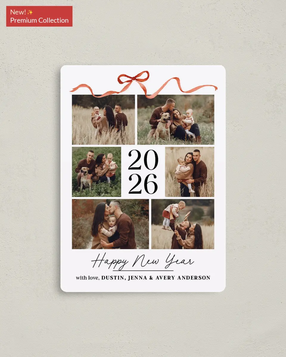 This is a 4" x 5½" Christmas Card called Topped With a Bow printed in full color with Gold foil and a Luxe Satin finish