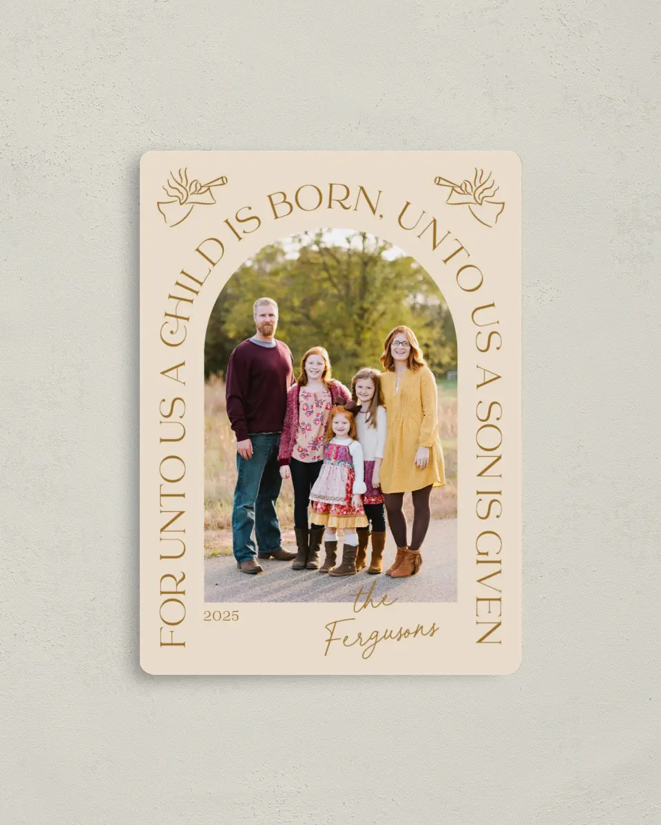 This is a 4" x 5½" Christmas Card called Triumphant News printed in full color with a Luxe Satin finish