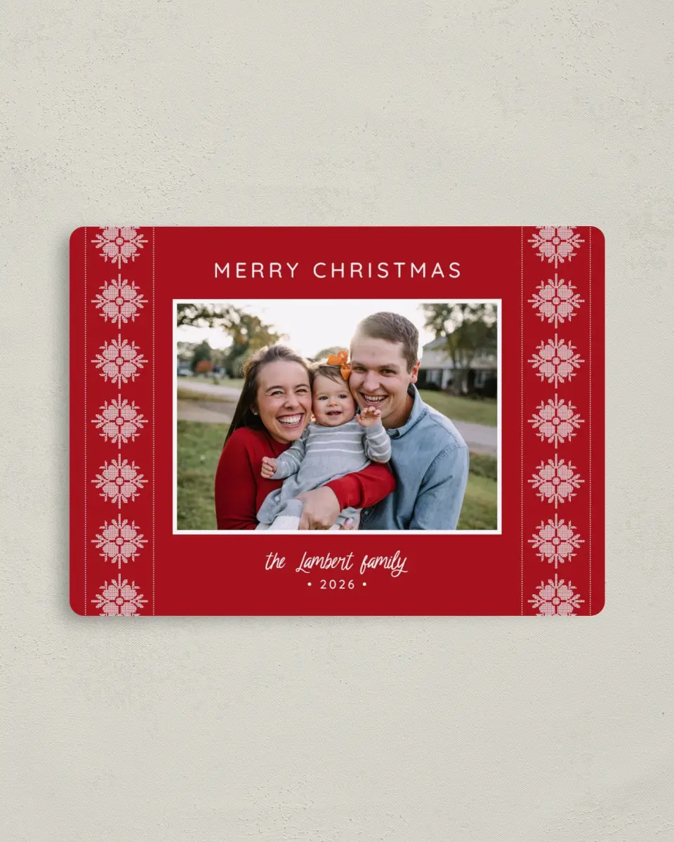 This is a 4" x 5½" Christmas Card called Nordic Knit printed in full color with a Luxe Satin finish