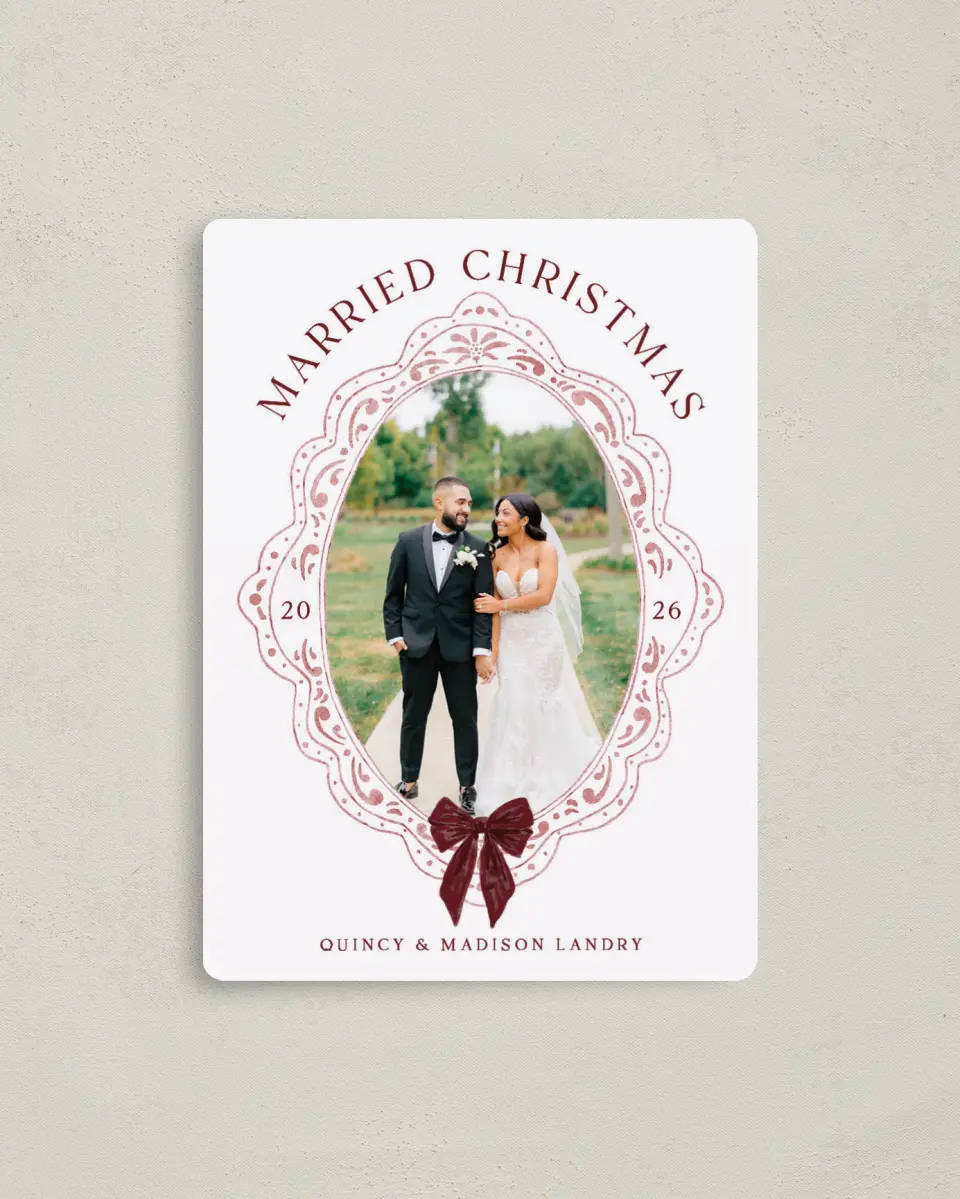 This is a 4" x 5½" Christmas Card called Folk Filigree printed in full color with a Luxe Satin finish
