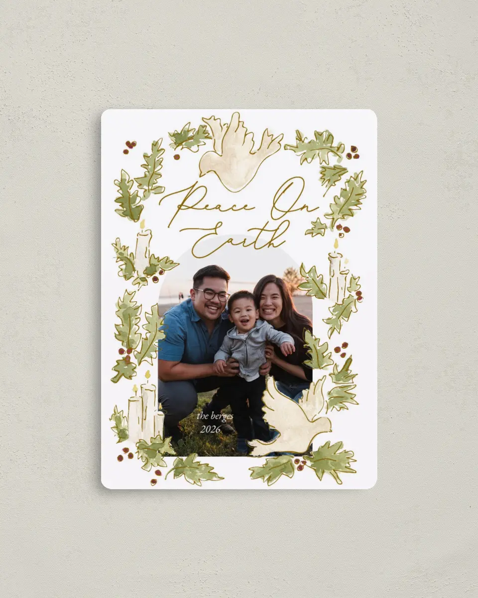 This is a 4" x 5½" Christmas Card called Peace Dove printed in full color with a Luxe Satin finish