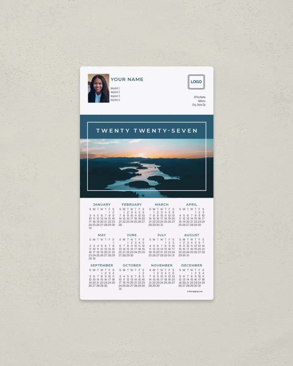 This is a 4" x 7" Full Magnet Calendar called Bold Year printed in full color with a Standard Gloss finish