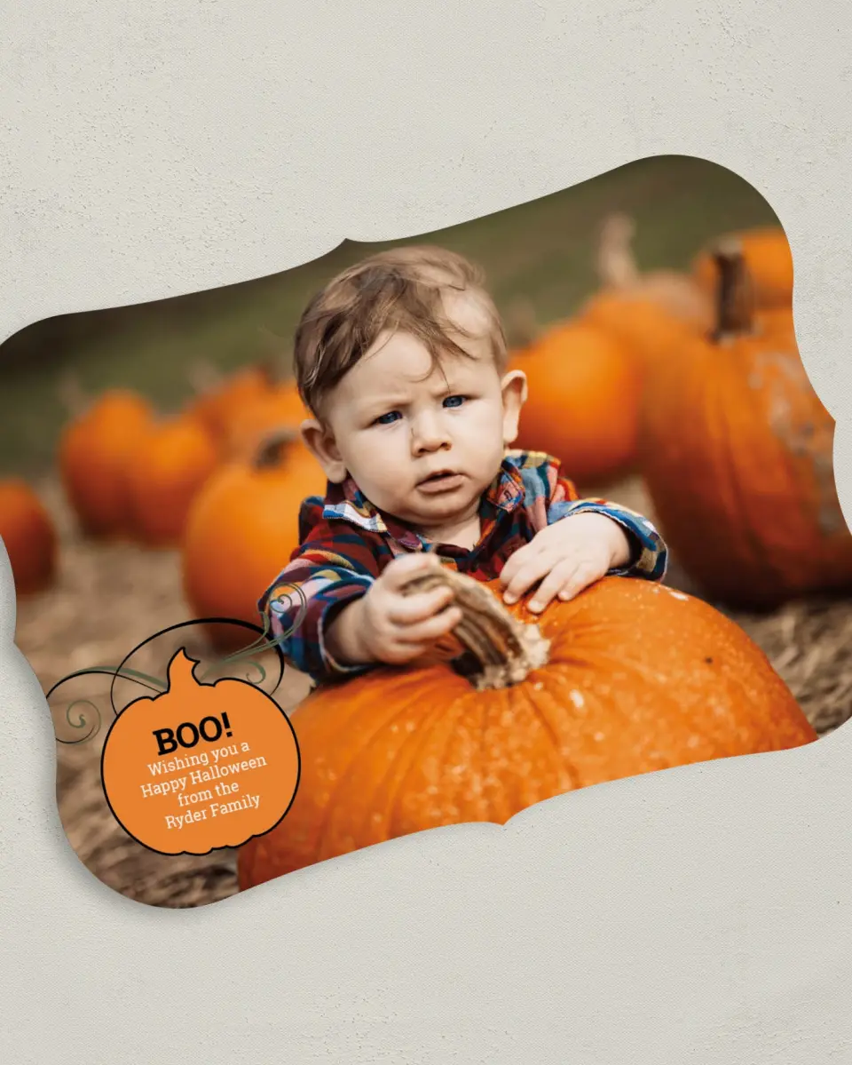 This is a 5" x 7" Halloween Card called Polished Pumpkin Vines printed in full color on Premium Smooth paper