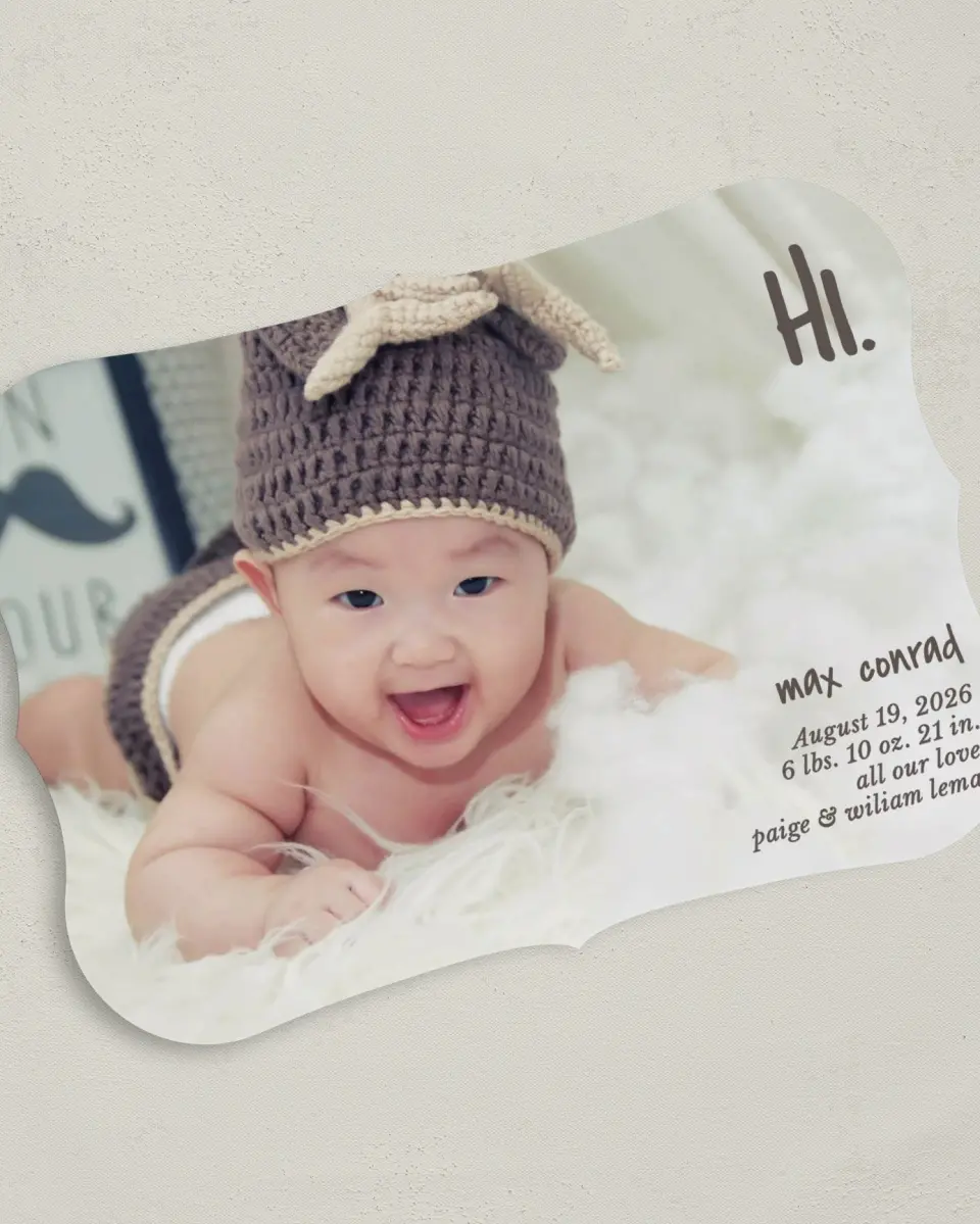 This is a 5" x 7" Birth Announcement Card called Simply Hi printed in full color on Premium Smooth paper