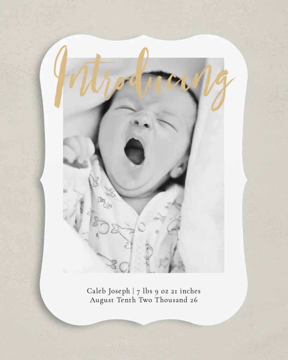 This is a 5" x 7" Birth Announcement Card called Glowing Intro printed in full color on Premium Smooth paper