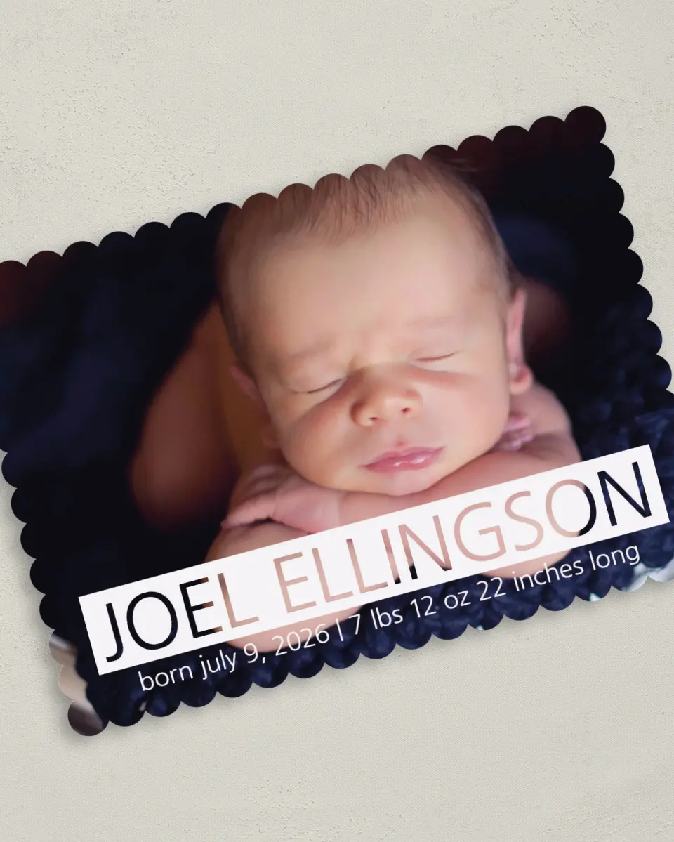 This is a 5" x 7" Birth Announcement Card called Pitter Patter Plaid printed in full color on Premium Smooth paper
