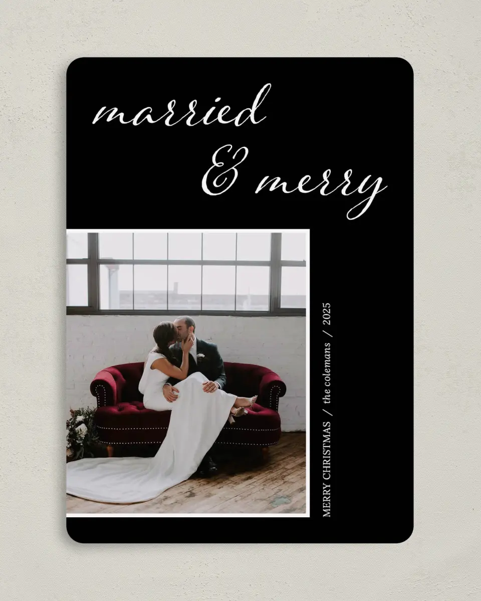 This is a 5" x 7" Christmas Card called Modern Marry printed in full color with Gold foil on Soft Suede (coated) paper