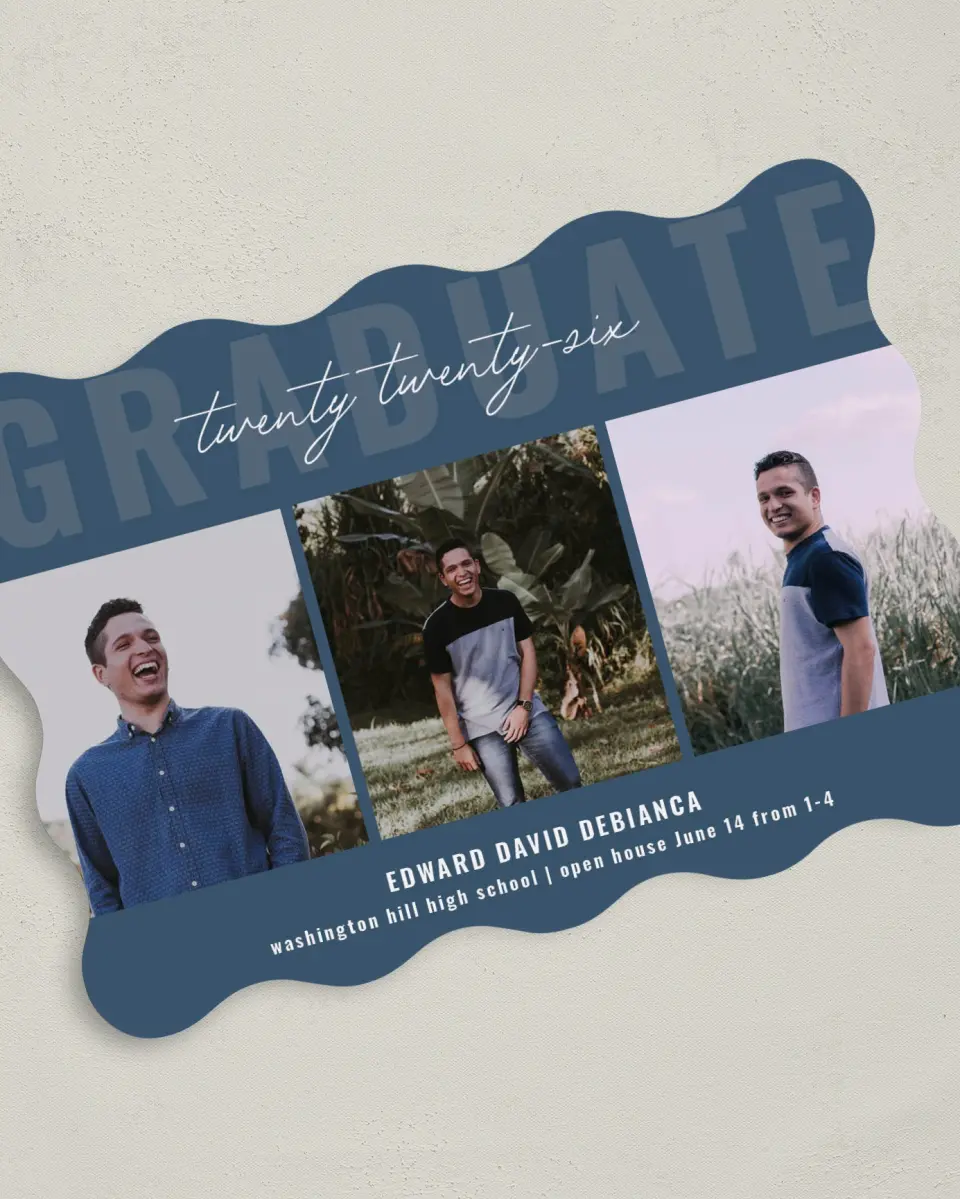 This is a 5" x 7" Graduation Announcement Card called I Did It! printed in full color on Premium Smooth paper