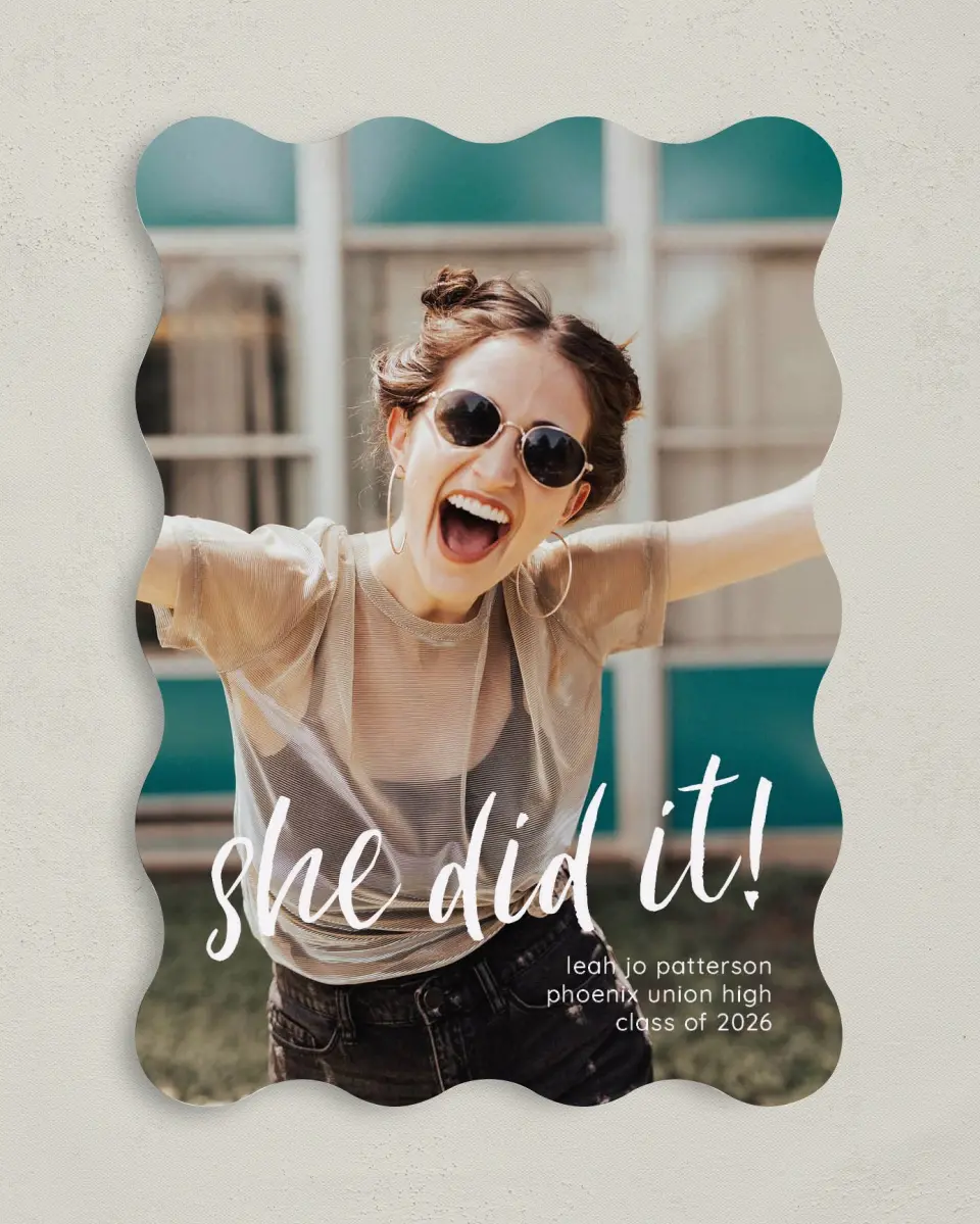 This is a 5" x 7" Graduation Announcement Card called She did it! printed in full color on Premium Smooth paper