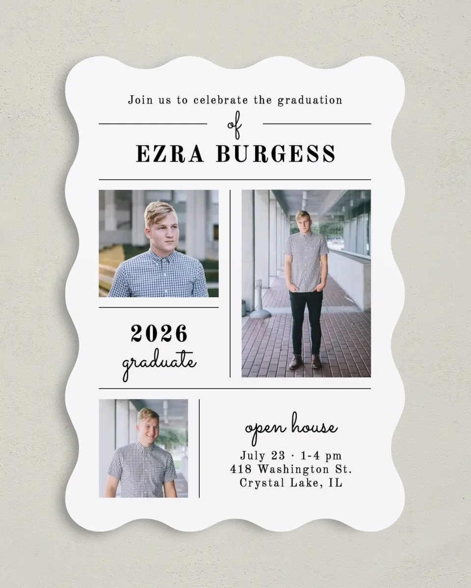 This is a 5" x 7" Graduation Announcement Card called Grand Grid printed in full color on Premium Smooth paper