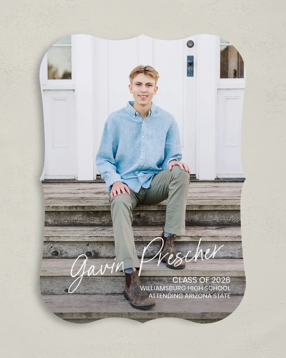 This is a 5" x 7" Graduation Announcement Card called Simple Grad printed in full color on Premium Smooth paper