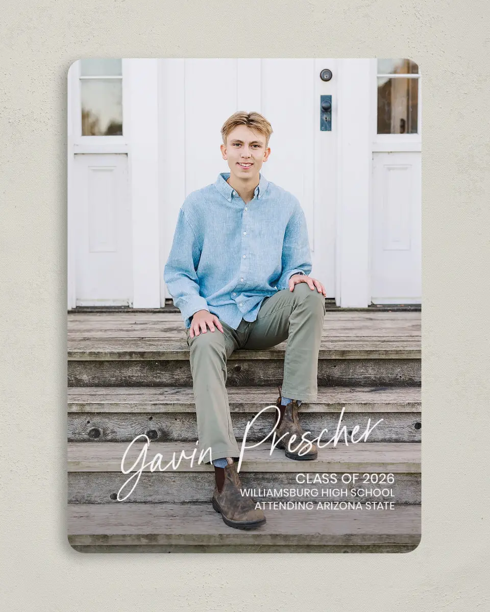 This is a 5" x 7" Graduation Announcement Card called Simple Grad printed in full color on Premium Smooth paper