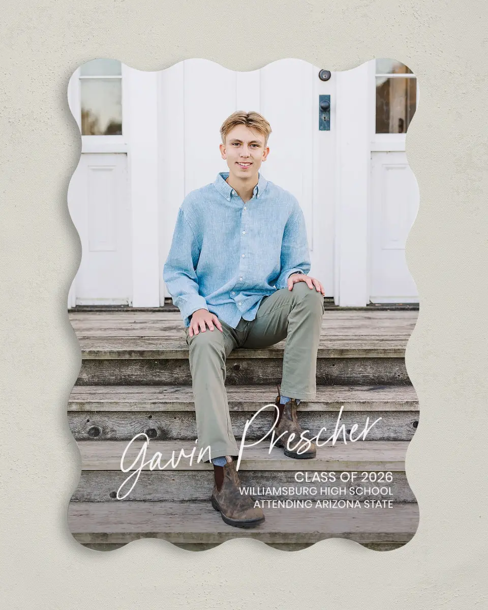 This is a 5" x 7" Graduation Announcement Card called Simple Grad printed in full color on Premium Smooth paper