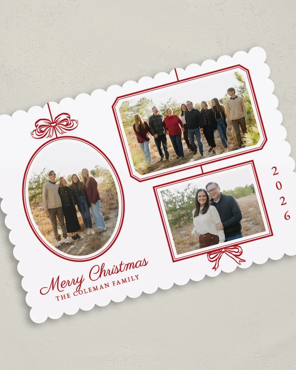 This is a 5" x 7" Christmas Card called Framed Gallery printed in full color on Premium Smooth paper on Premium Smooth paper on Premium Smooth paper