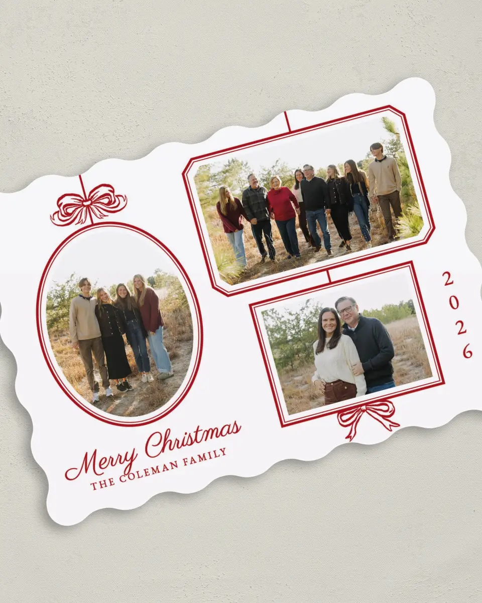 This is a 5" x 7" Christmas Card called Framed Gallery printed in full color on Premium Smooth paper