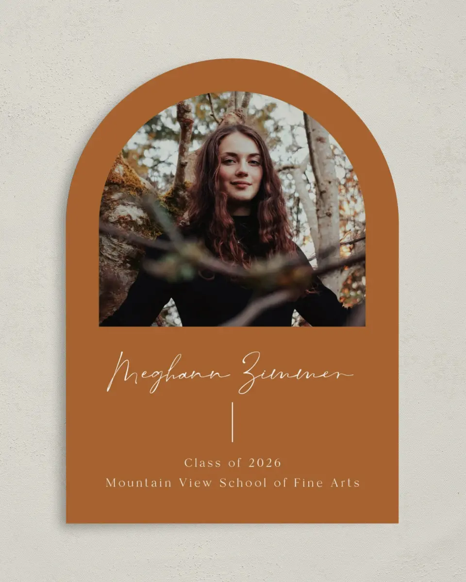 This is a 5" x 7" Graduation Announcement Card called Simple Signature printed in full color on Premium Smooth paper