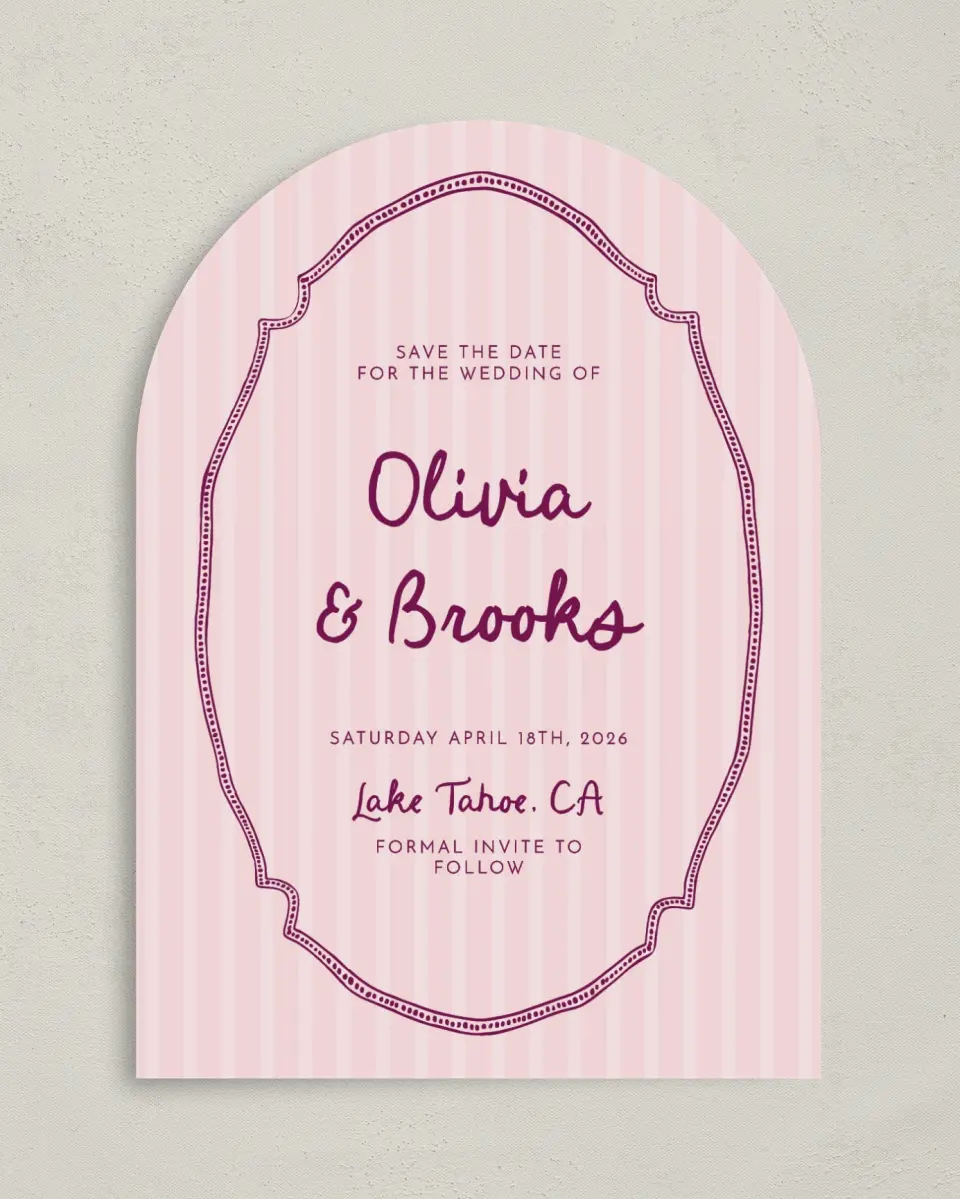 This is a 5" x 7" Arch Save the Date called Scalloped Elegance printed in full color on Premium Smooth paper
