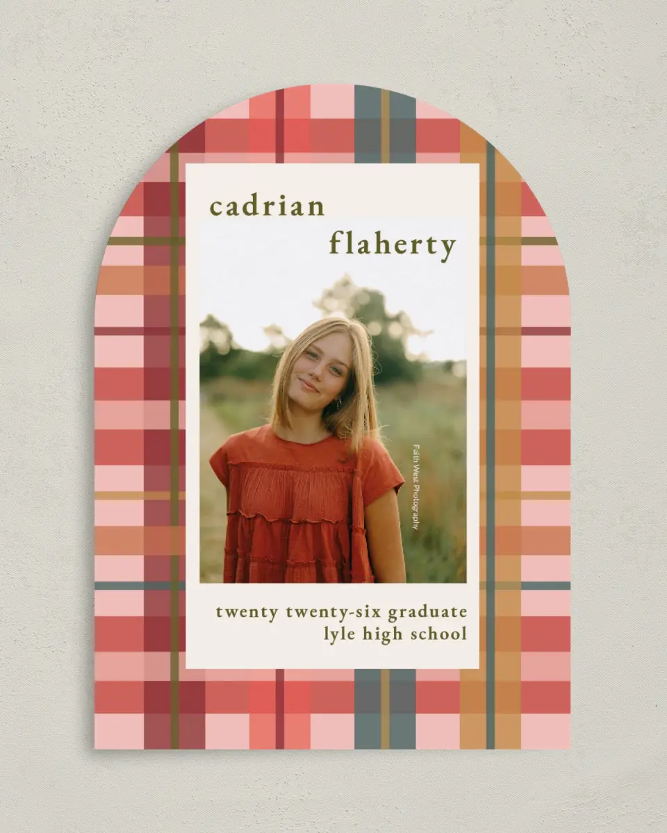 This is a 5" x 7" Graduation Announcement Card called Plaid Praise printed in full color on Premium Smooth paper