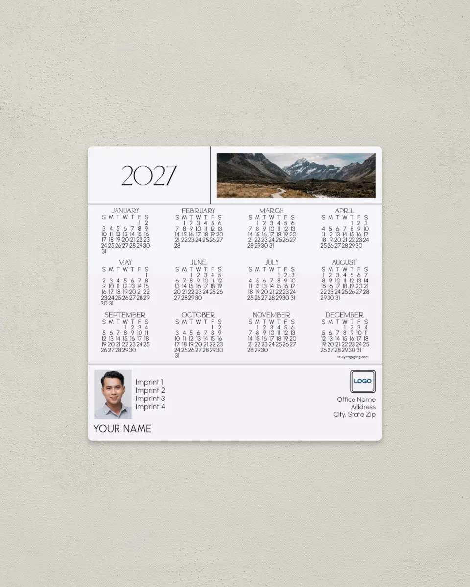 This is a 5½" x 5½" Full Magnet Calendar called Clean Grid printed in full color with a Standard Gloss finish