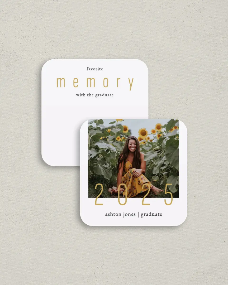 This is a 3¼" x 3¼" Share a Memory Card called Extraordinary Year printed in full color on Luxe Satin (coated) paper