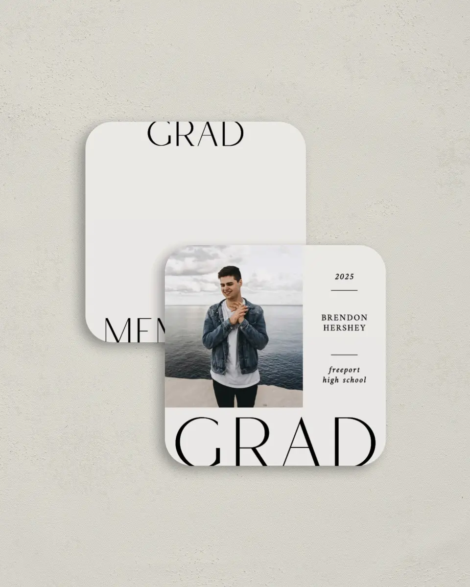 This is a 3¼" x 3¼" Share a Memory Card called On the Edge printed in full color on Luxe Satin (coated) paper